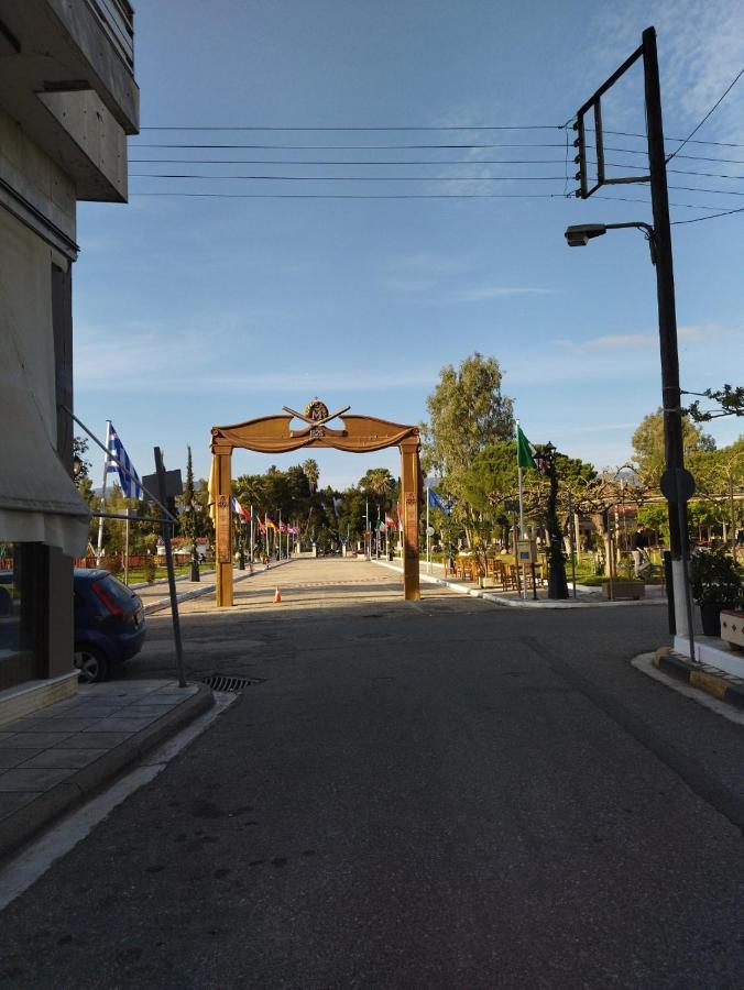 Ρήγας: Όμορφα Στο Μεσολόγγι, Διαμέρισμα Β2 エクステリア 写真